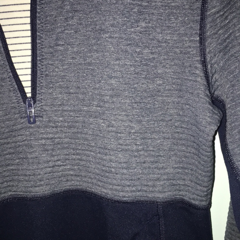 Adidas Quarter Zip - Picture 4 of 4